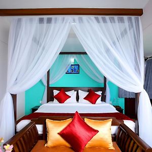 Presidential King Suite
